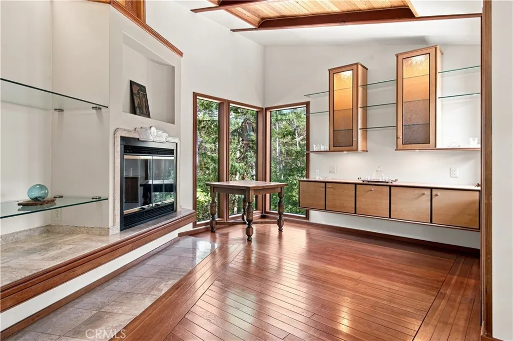 565 Chiswick Way Cambria, CA 93428