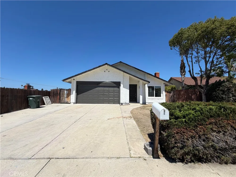 8214 Cacus Street Spring Valley, CA 91977