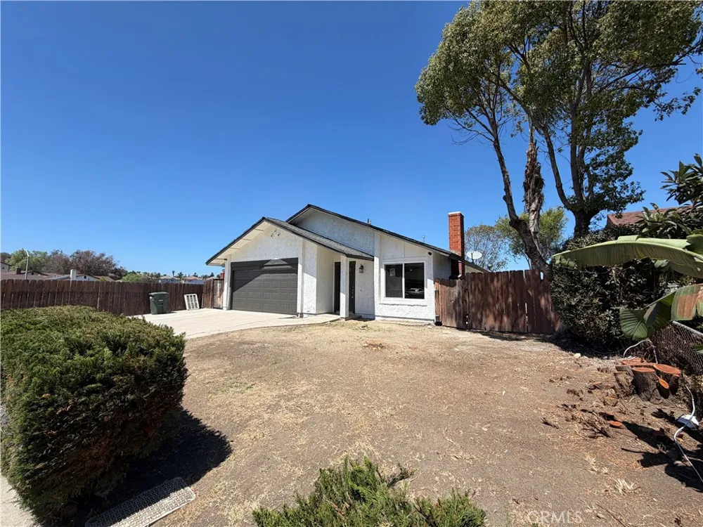 8214 Cacus Street Spring Valley, CA 91977
