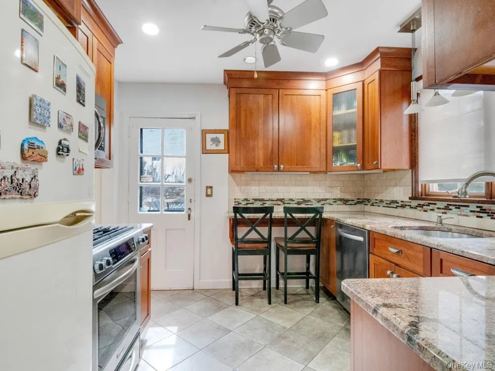 88 Stockbridge Road Yonkers, NY 10710
