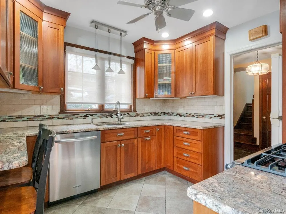 88 Stockbridge Road Yonkers, NY 10710