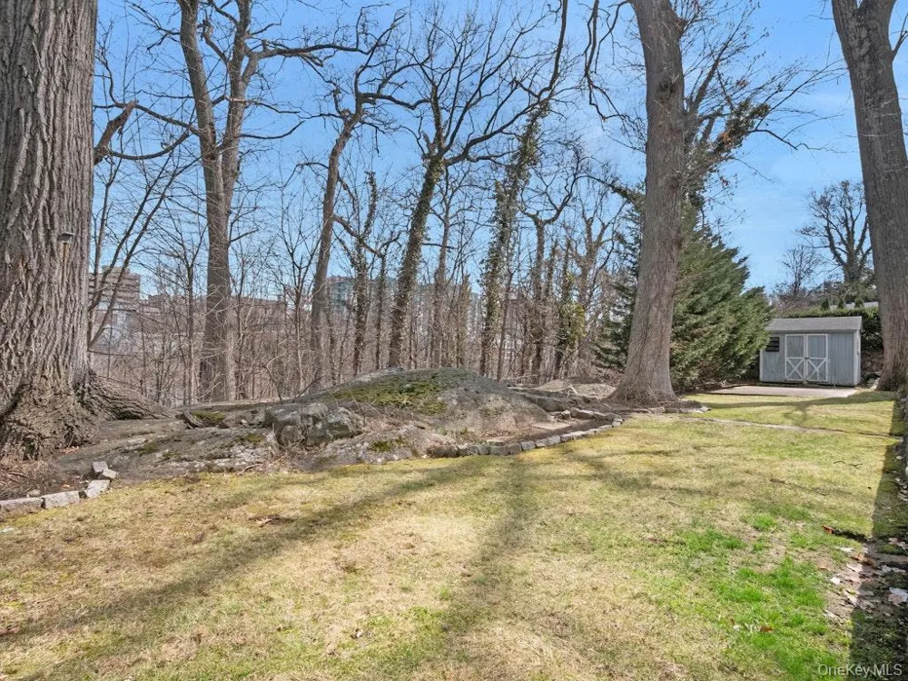 88 Stockbridge Road Yonkers, NY 10710