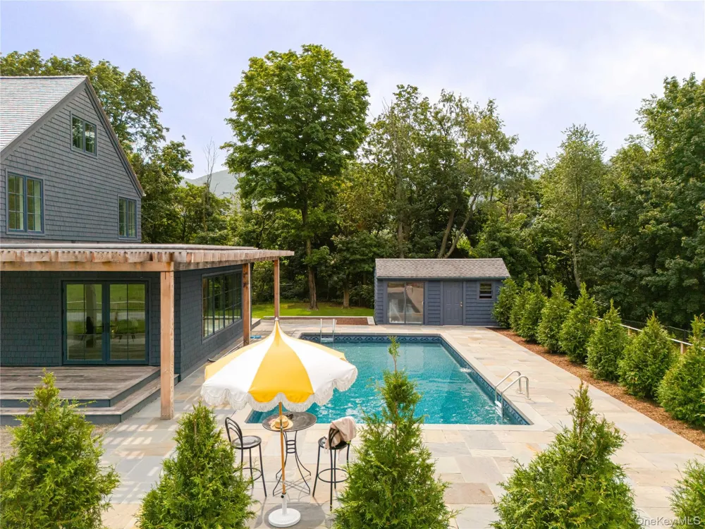 20 Dallis Place Beacon, NY 12508