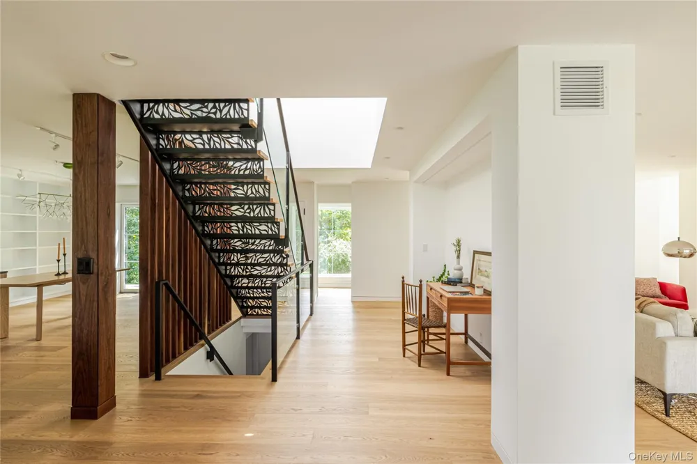 20 Dallis Place Beacon, NY 12508