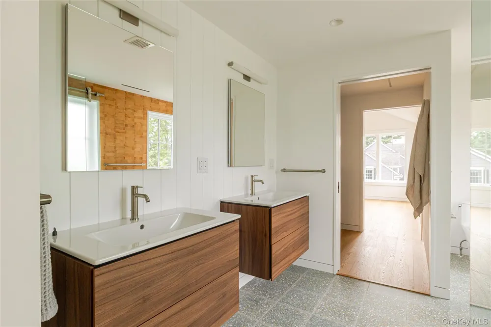 20 Dallis Place Beacon, NY 12508