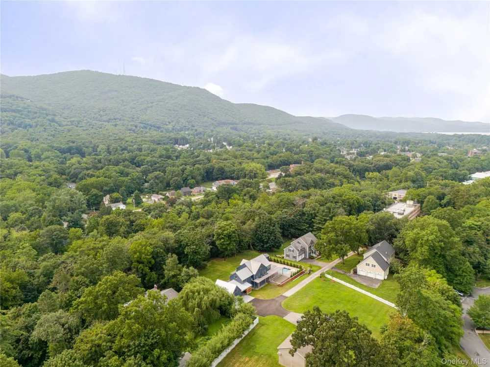 20 Dallis Place Beacon, NY 12508