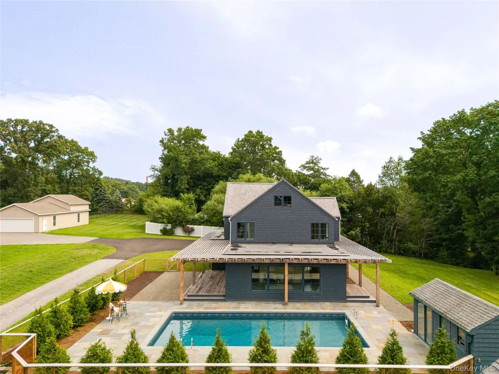 20 Dallis Place Beacon, NY 12508