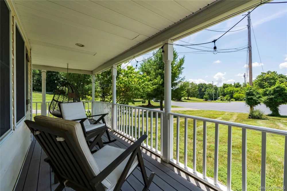 24 Robyn Drive Marlboro, NY 12542