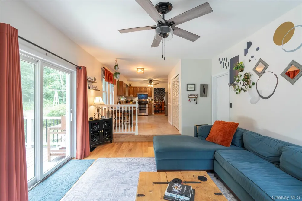 24 Robyn Drive Marlboro, NY 12542