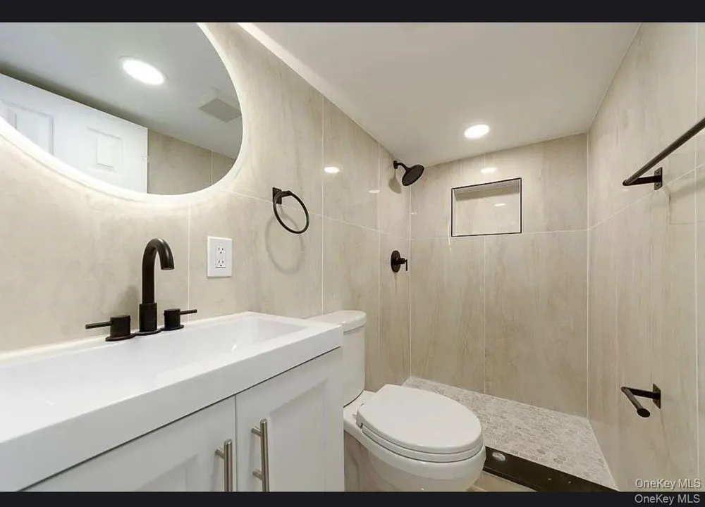109-16 221st Street Queens Village, NY 11429