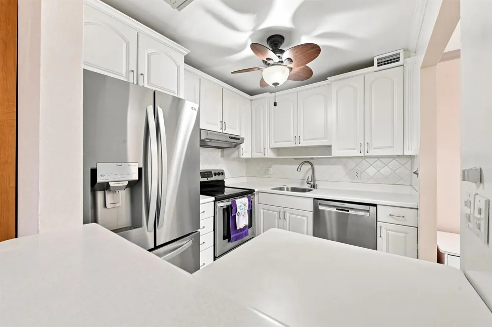 167 Valencia G Delray Beach, FL 33446