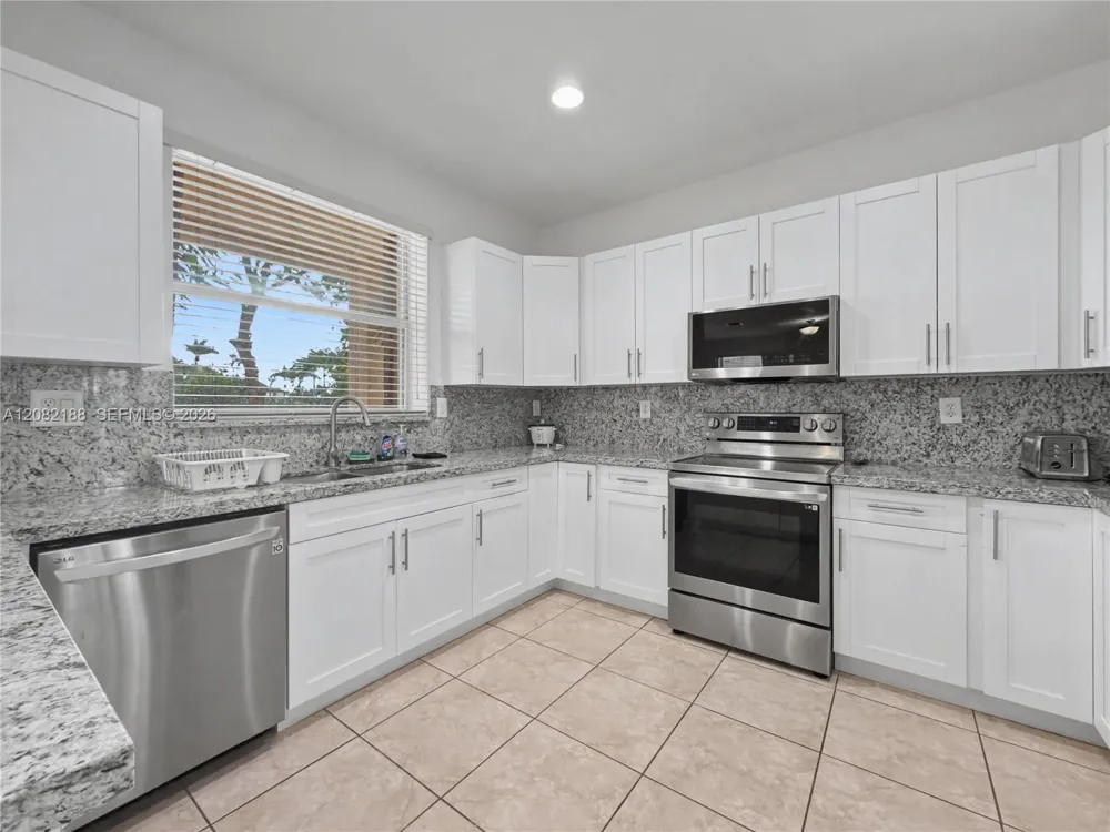 363 NE 25th Ter #0 Homestead, FL 33033