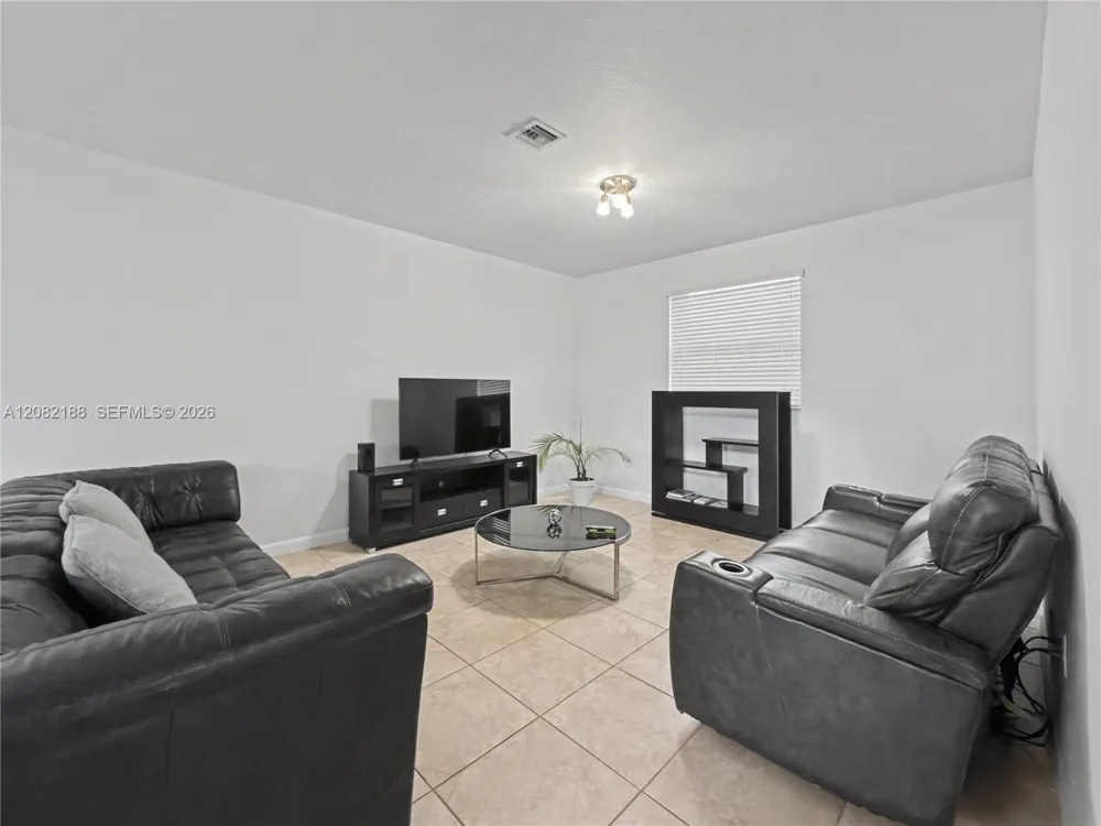 363 NE 25th Ter #0 Homestead, FL 33033