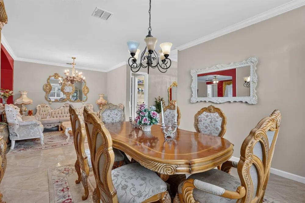 11320 SW Lake Park Drive Port St. Lucie, FL 34987