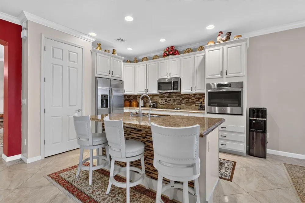11320 SW Lake Park Drive Port St. Lucie, FL 34987