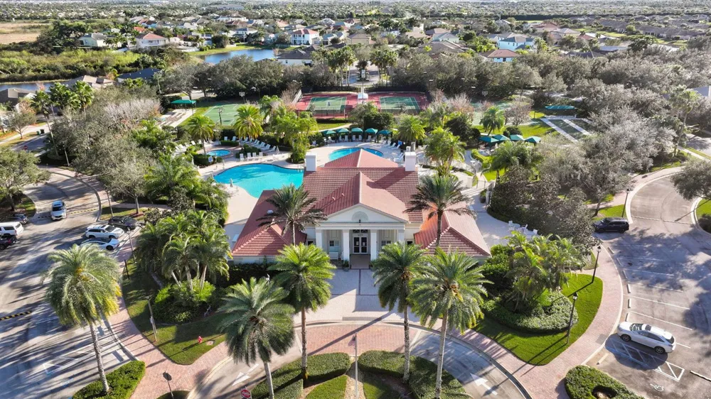 11320 SW Lake Park Drive Port St. Lucie, FL 34987