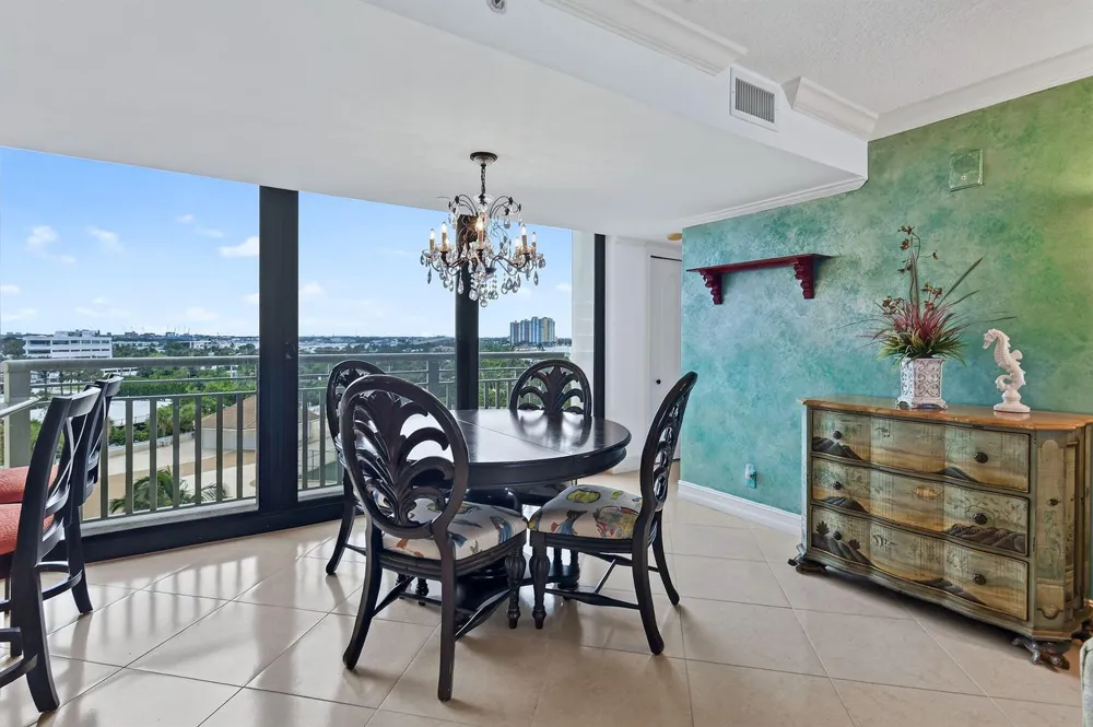 3000 OCEAN DRIVE #8A Singer Island, FL 33404
