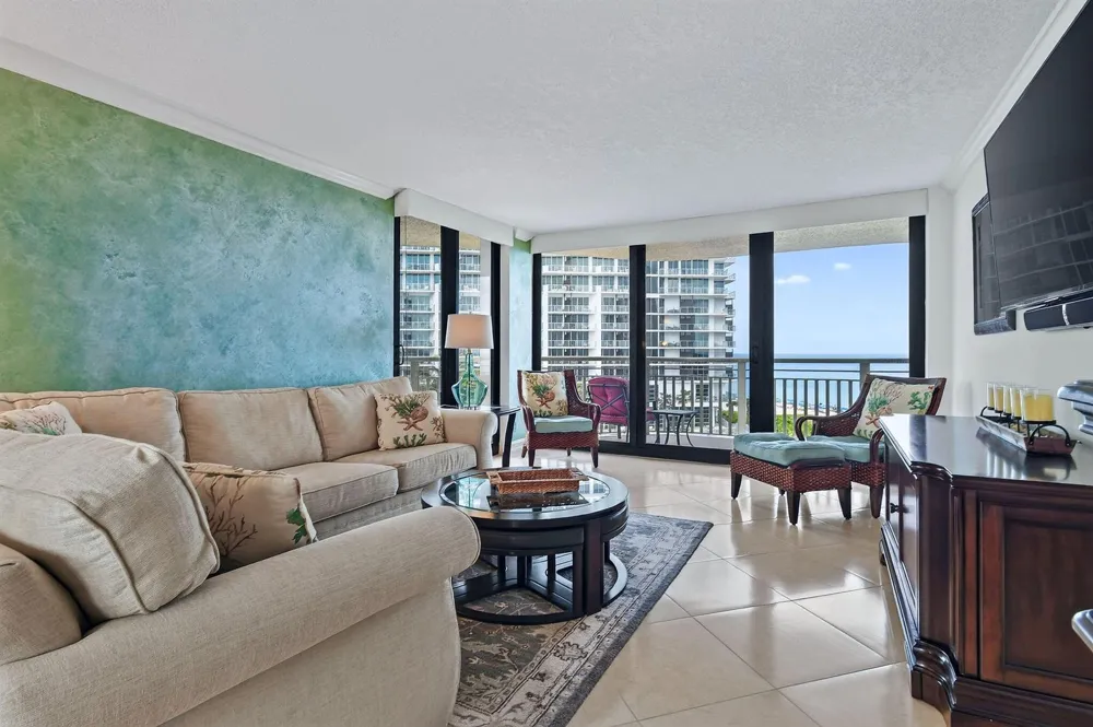 3000 OCEAN DRIVE #8A Singer Island, FL 33404