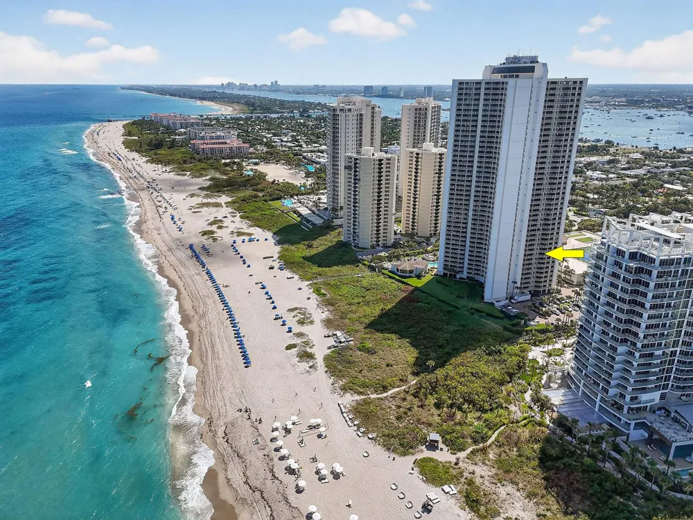 3000 OCEAN DRIVE #8A Singer Island, FL 33404