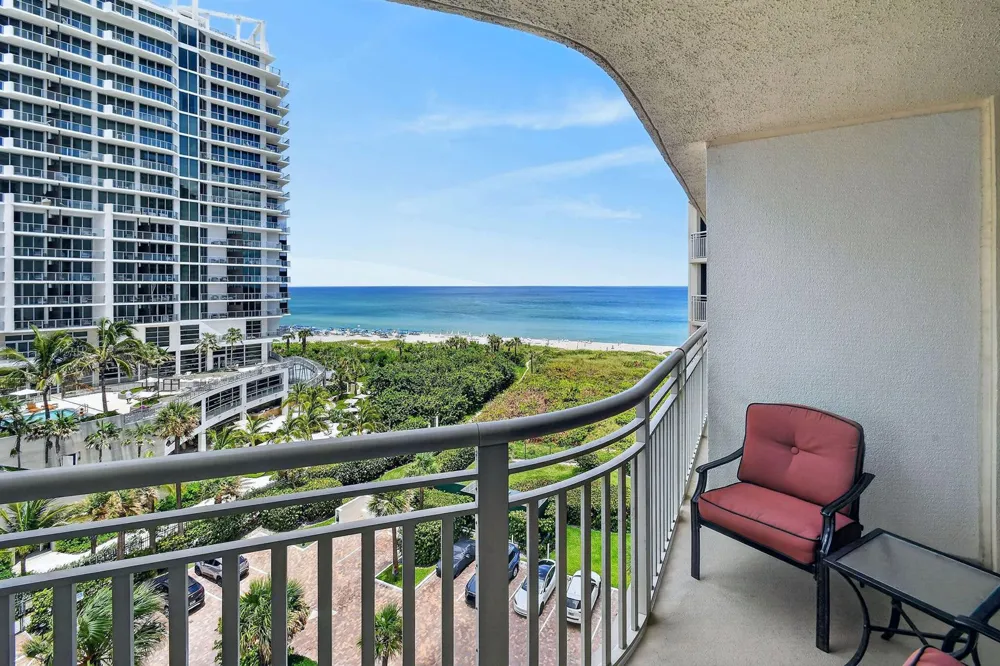3000 OCEAN DRIVE #8A Singer Island, FL 33404