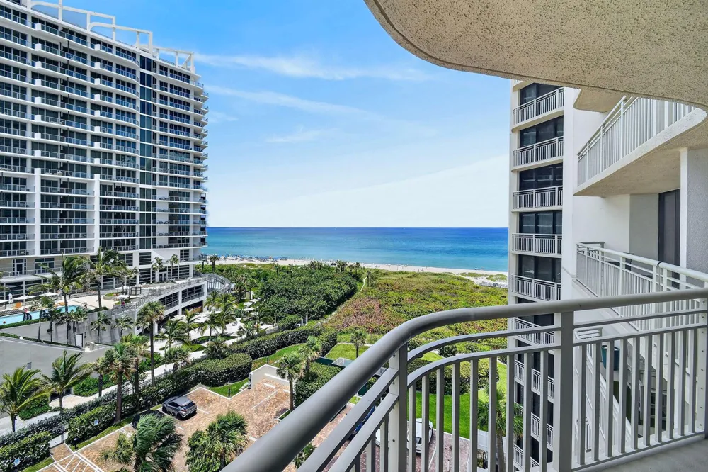 3000 OCEAN DRIVE #8A Singer Island, FL 33404