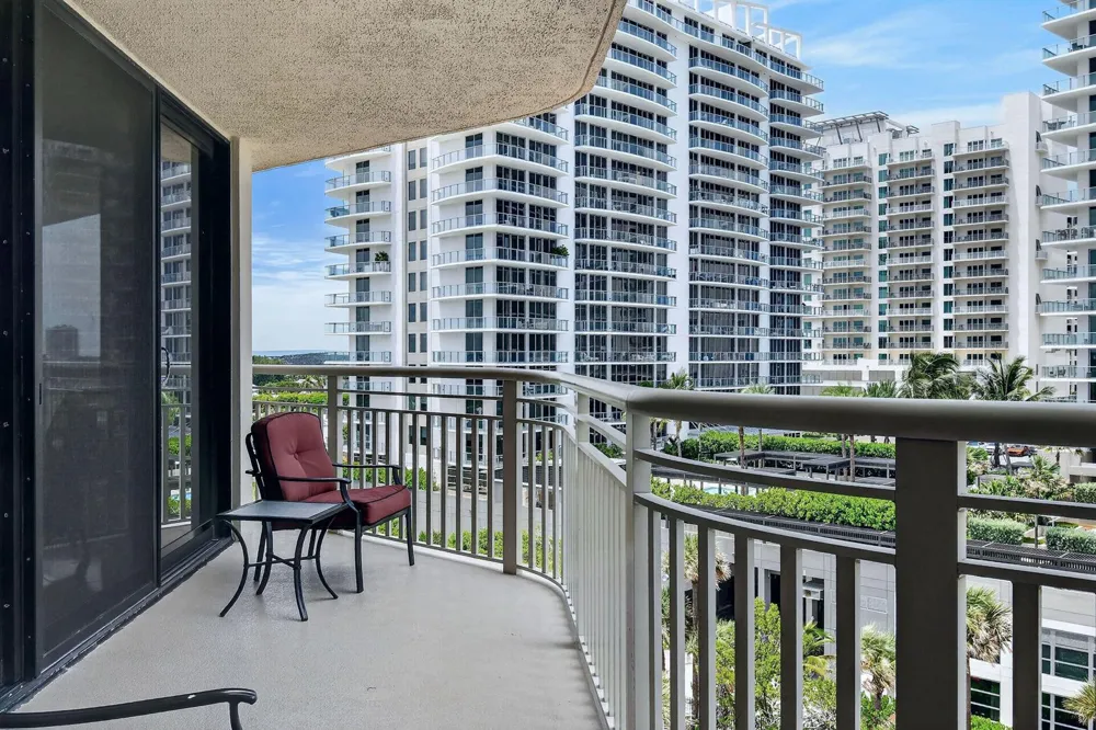 3000 OCEAN DRIVE #8A Singer Island, FL 33404