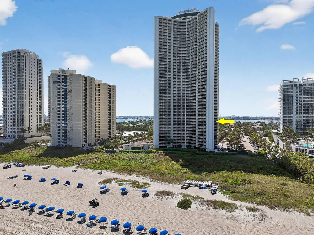 3000 OCEAN DRIVE #8A Singer Island, FL 33404