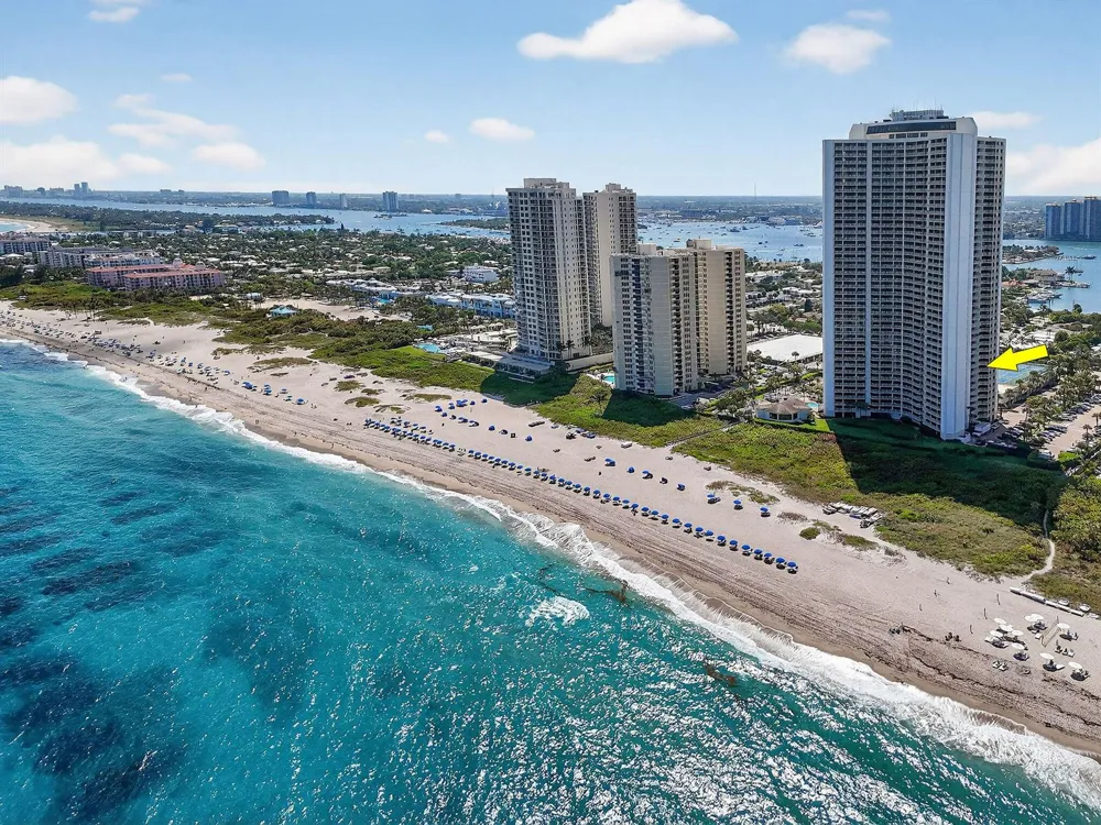 3000 OCEAN DRIVE #8A Singer Island, FL 33404