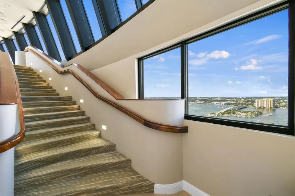 3000 OCEAN DRIVE #8A Singer Island, FL 33404