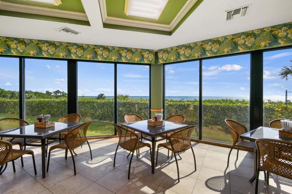 3000 OCEAN DRIVE #8A Singer Island, FL 33404