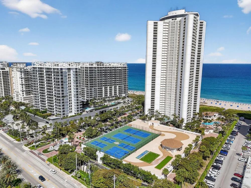 3000 OCEAN DRIVE #8A Singer Island, FL 33404