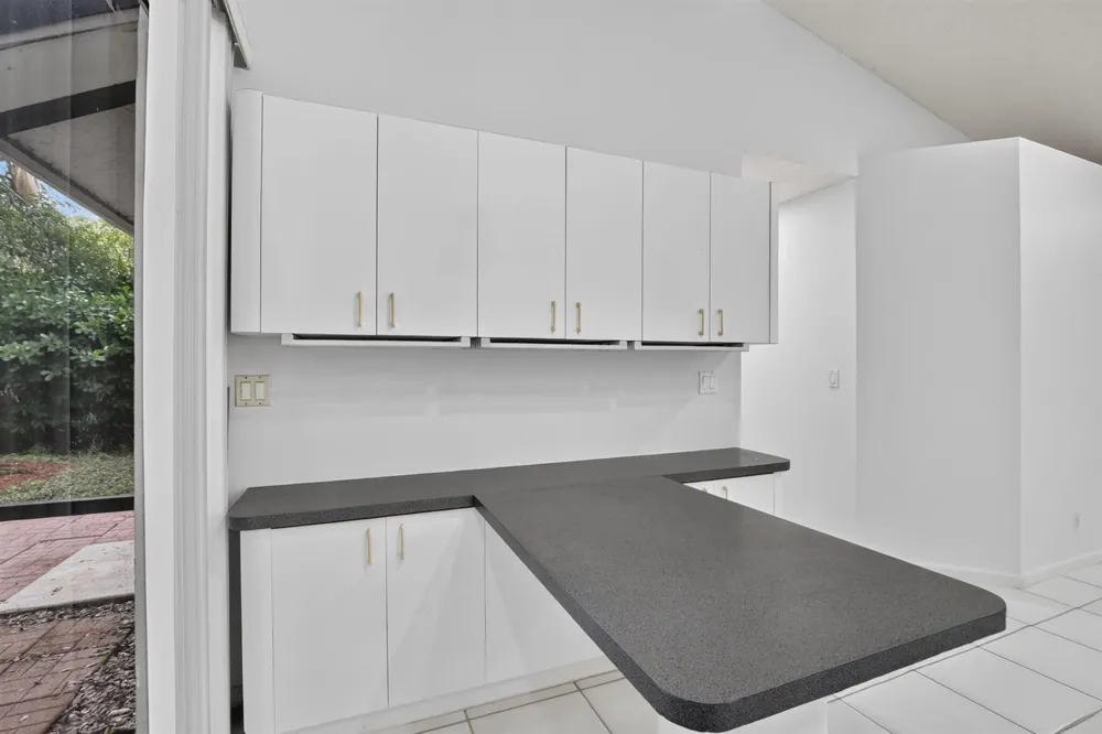 924 SPOONBILL CIRCLE Weston, FL 33326