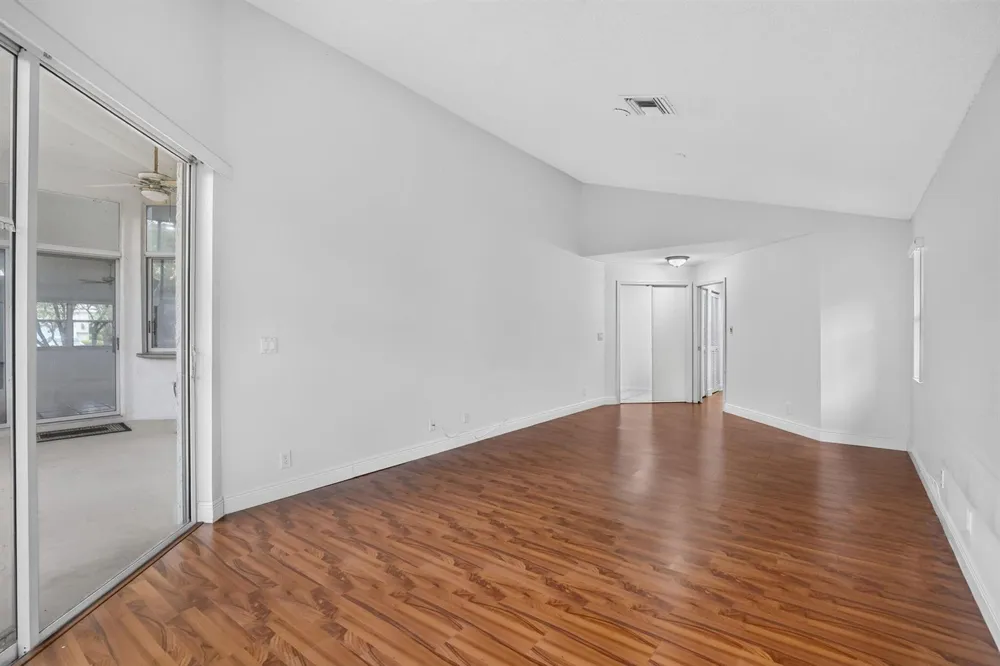 924 SPOONBILL CIRCLE Weston, FL 33326