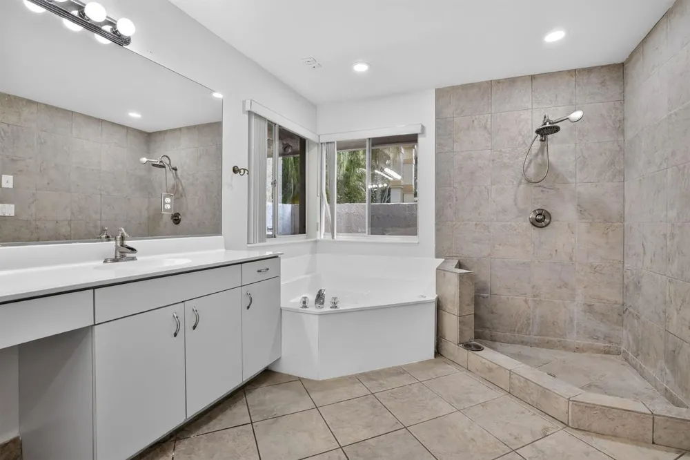 924 SPOONBILL CIRCLE Weston, FL 33326