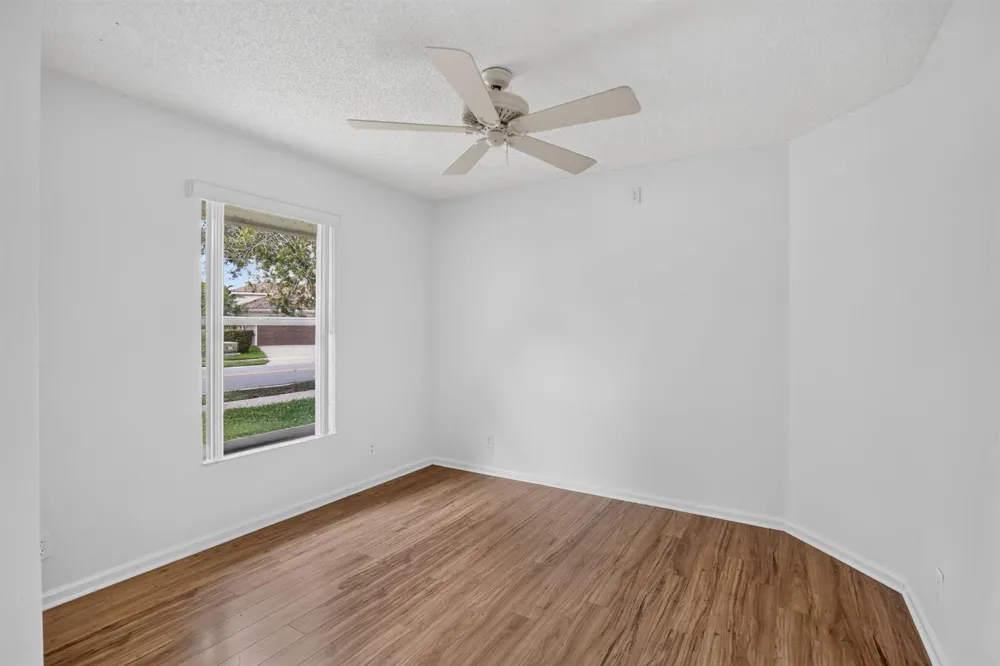 924 SPOONBILL CIRCLE Weston, FL 33326