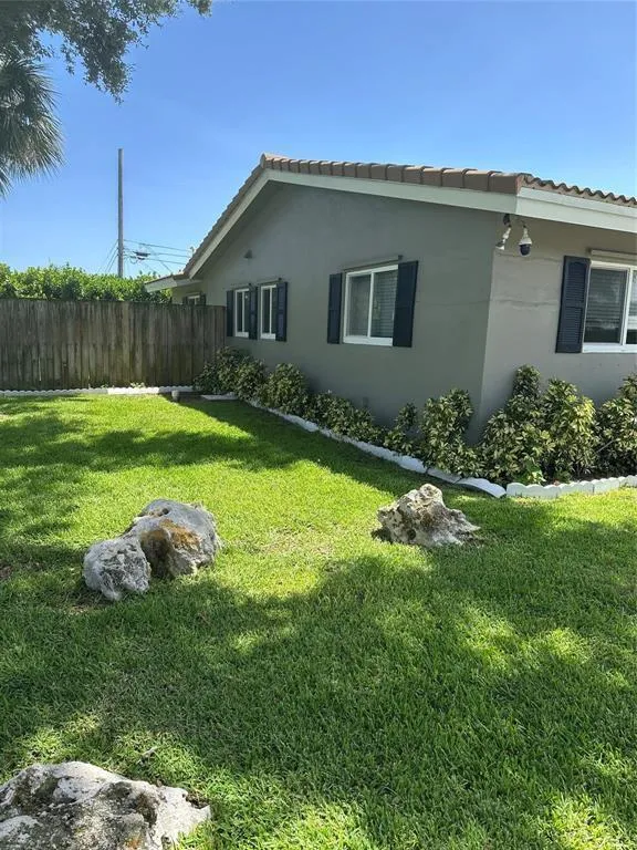 2030 NE 28TH STREET Lighthouse Point, FL 33064