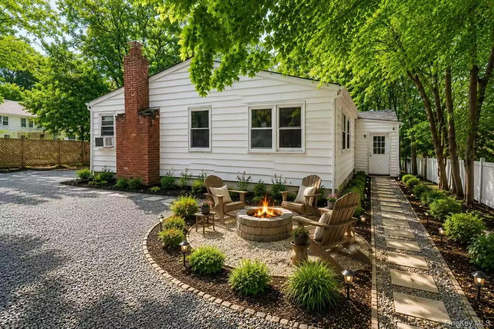 40 Christian Avenue Setauket, NY 11733