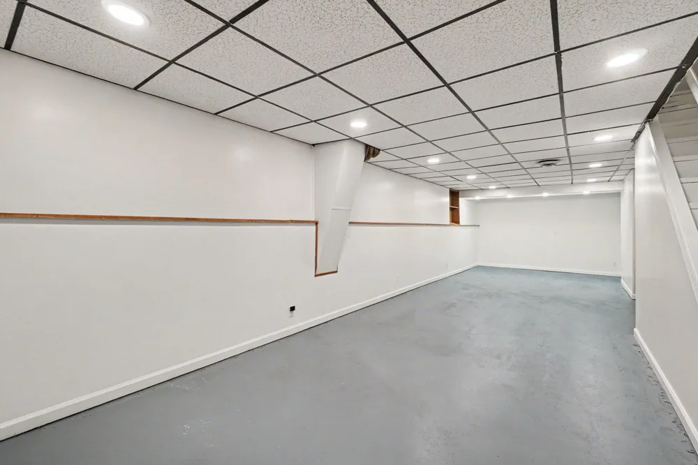 6828 Trotwood Street Portage, MI 49024