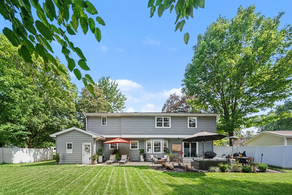 6828 Trotwood Street Portage, MI 49024
