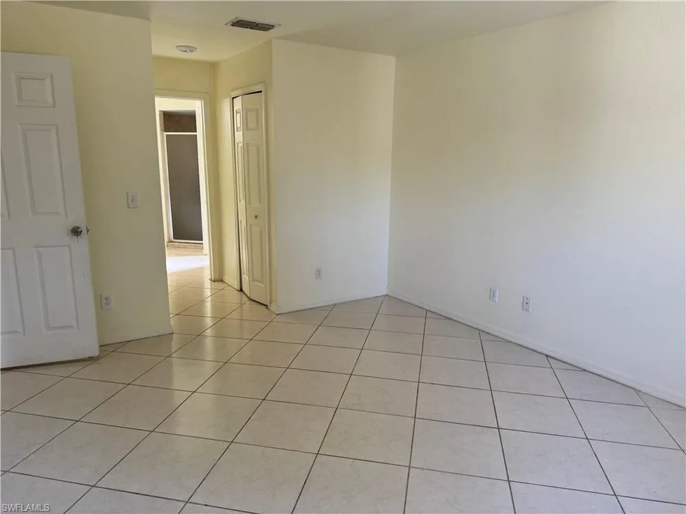 934 Garnet Avenue Lehigh Acres, FL 33974
