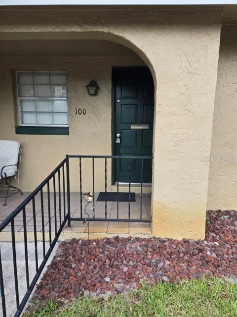 530 CASCADE CIRCLE #100