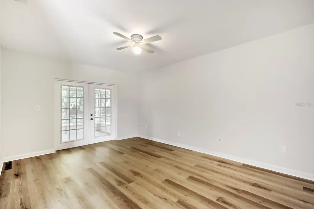 1418 OAK VALLEY DRIVE Seffner, FL 33584