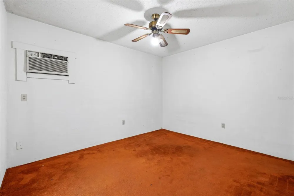 504 NE 7TH STREET Gainesville, FL 32601