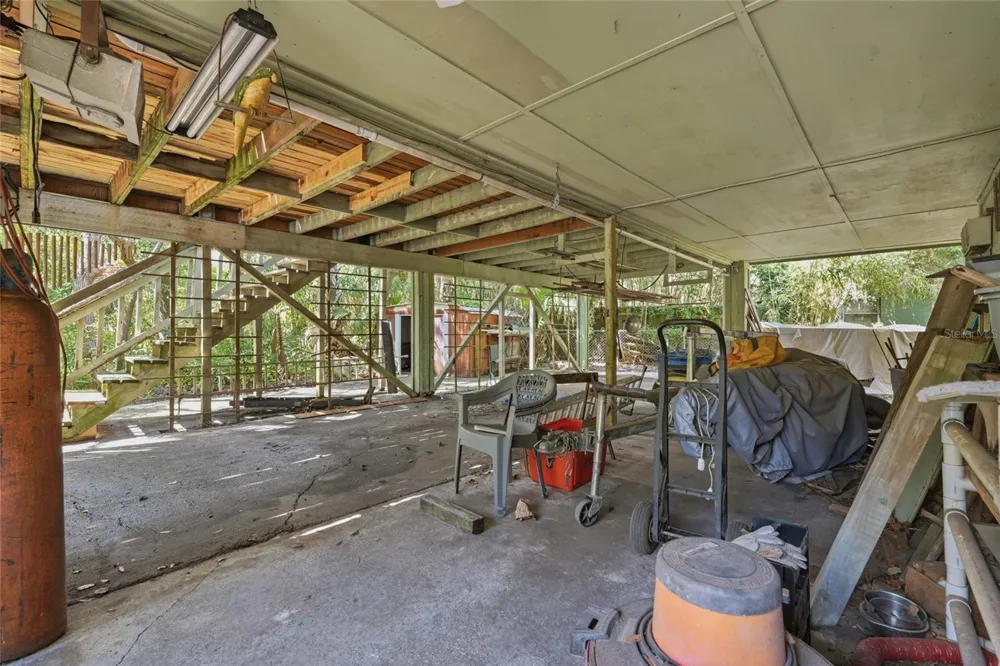 504 NE 7TH STREET Gainesville, FL 32601