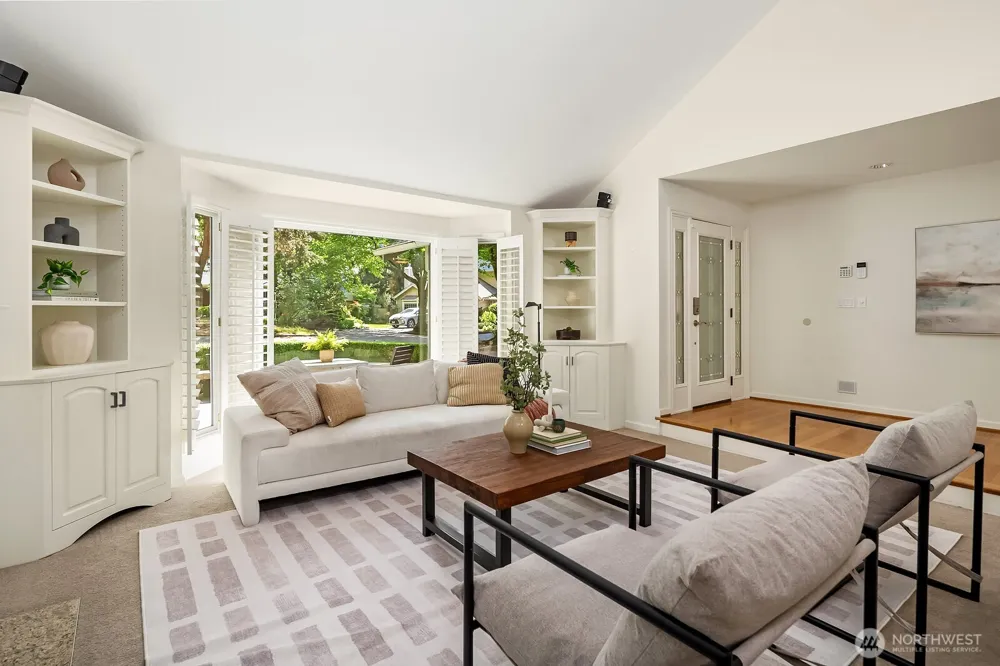6308 110th Avenue NE Kirkland, WA 98033