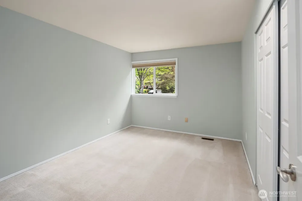 6308 110th Avenue NE Kirkland, WA 98033