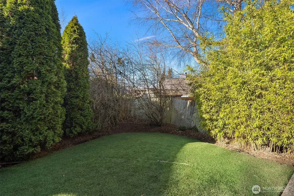 6308 110th Avenue NE Kirkland, WA 98033