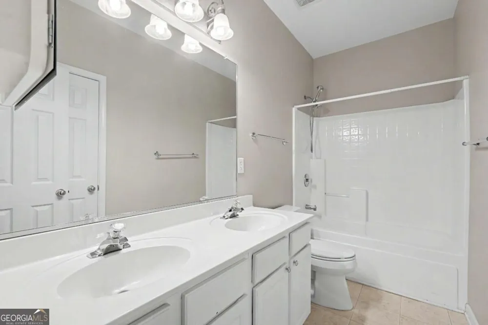 1539 Rachels RDG NW Kennesaw, GA 30152