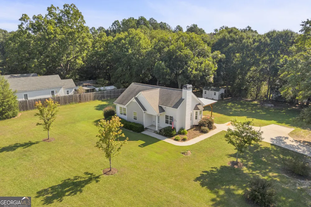216 Yancey RD Arnoldsville, GA 30619