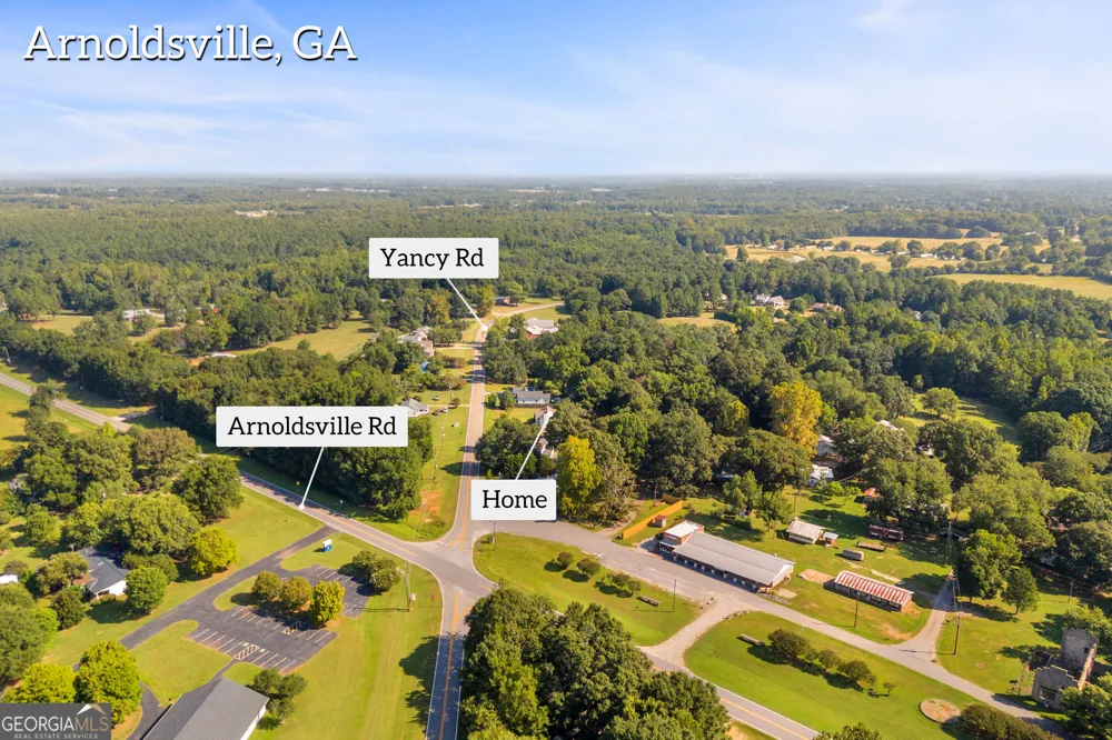 216 Yancey RD Arnoldsville, GA 30619